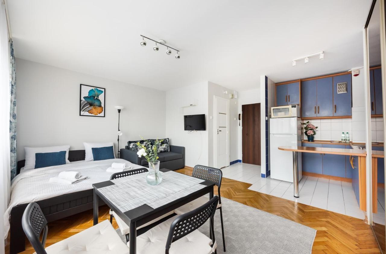 Uniwersytet Medyczny Park Studio Warsawa Bagian luar foto