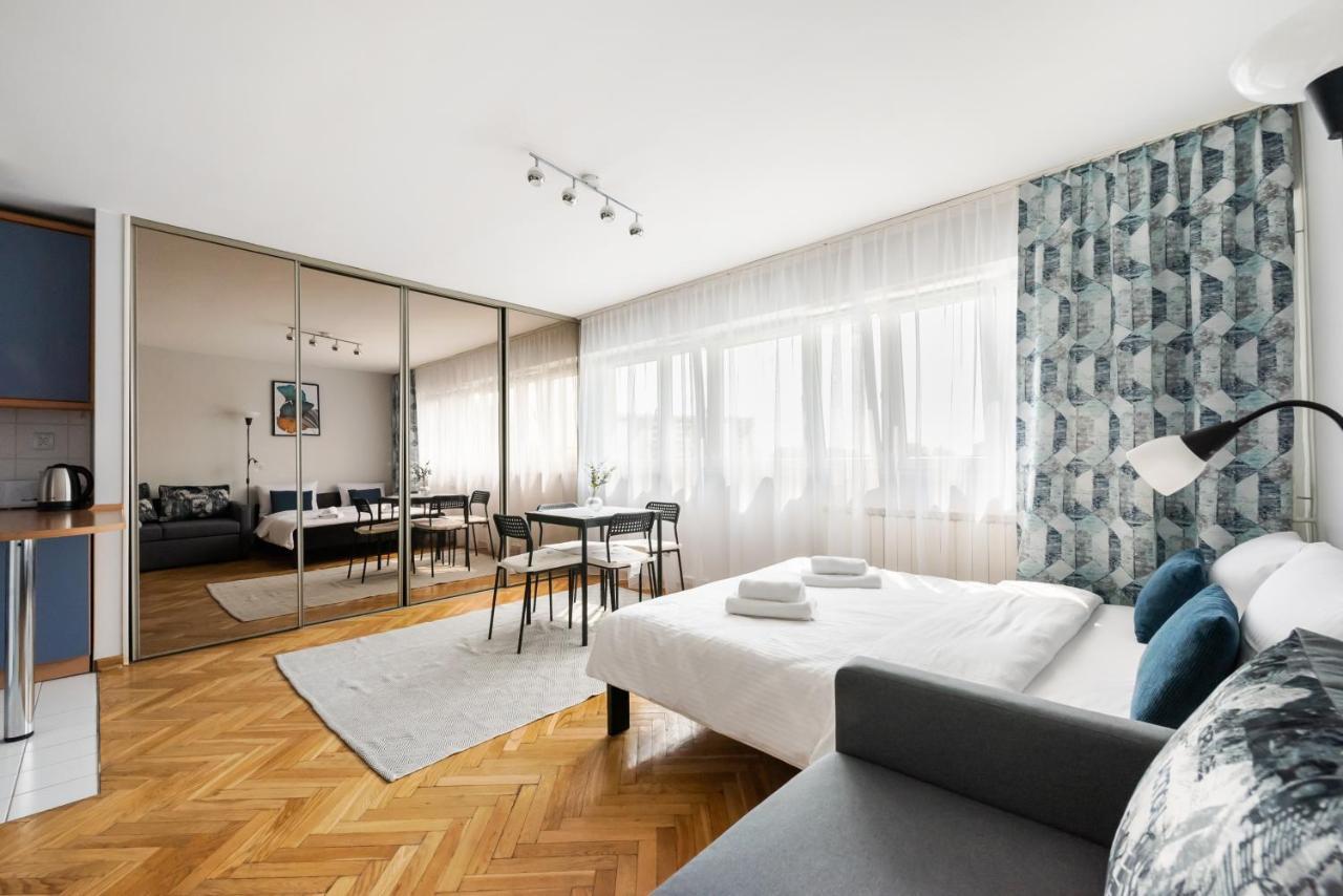 Uniwersytet Medyczny Park Studio Warsawa Bagian luar foto