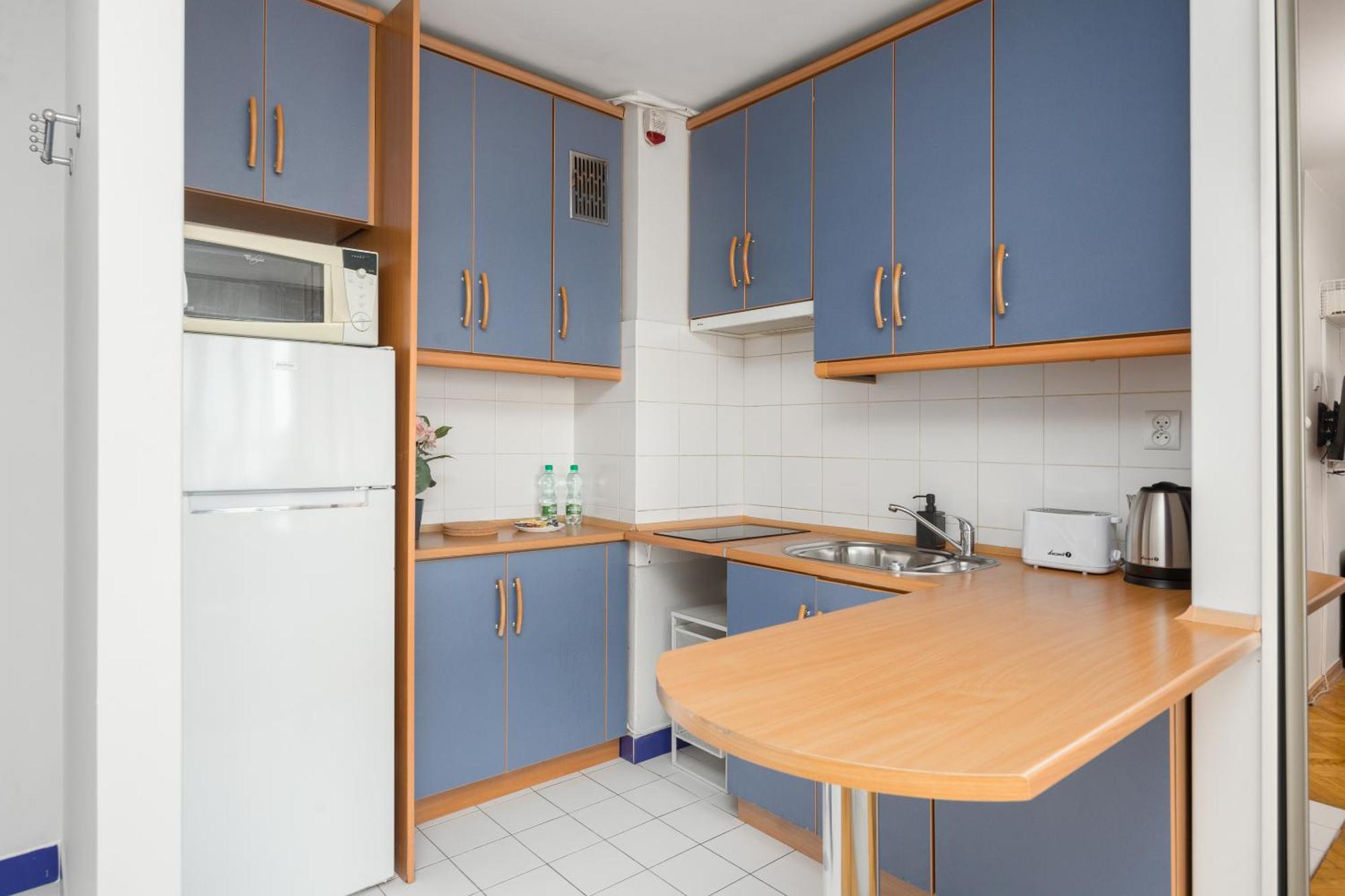 Uniwersytet Medyczny Park Studio Warsawa Bagian luar foto